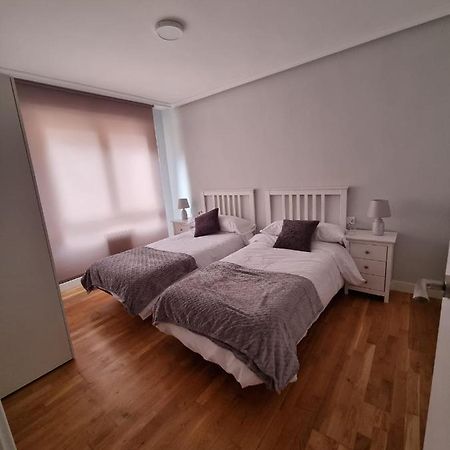 Vivienda Silvia Renfe Apartment Leon Exterior photo